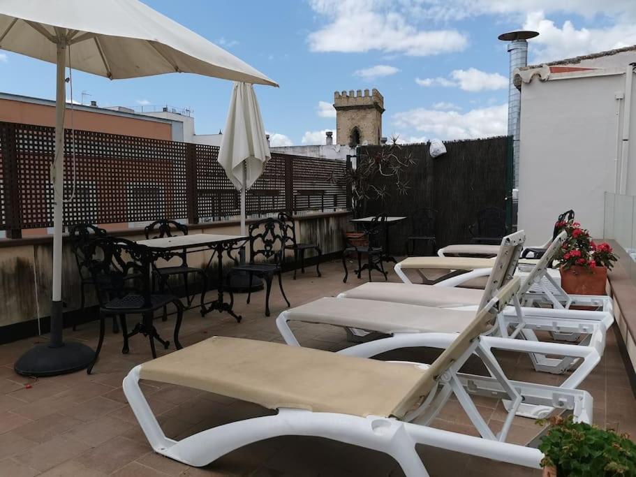 Apartamento Con Encanto En Patio Sevillano מראה חיצוני תמונה